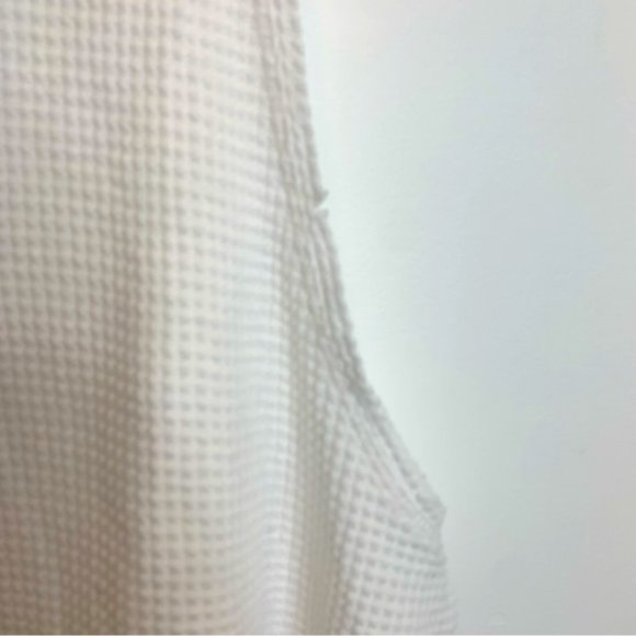 Offline by Aerie Cropped Waffle Muscle Tank Top White - Picture 3 of 6